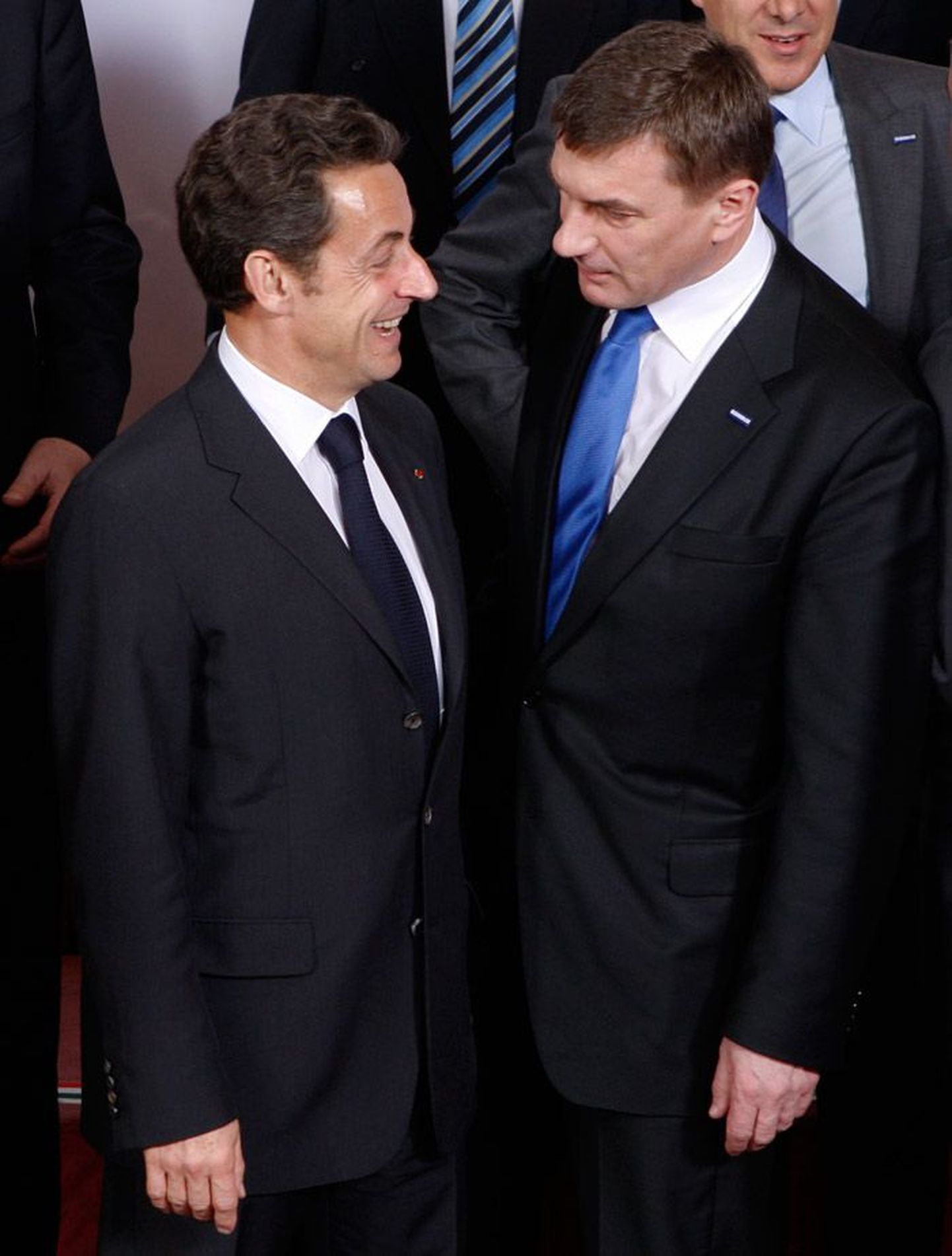 Tänasest Praha tippkohtumisest jäävad eemale mitmed ELi mõjukad riigijuhid, nagu Briti peaminister Gordon Brown ja Prantsuse president Nicolas Sarkozy (vasakul). Eestit esindab peaminister Andrus Ansip (paremal).