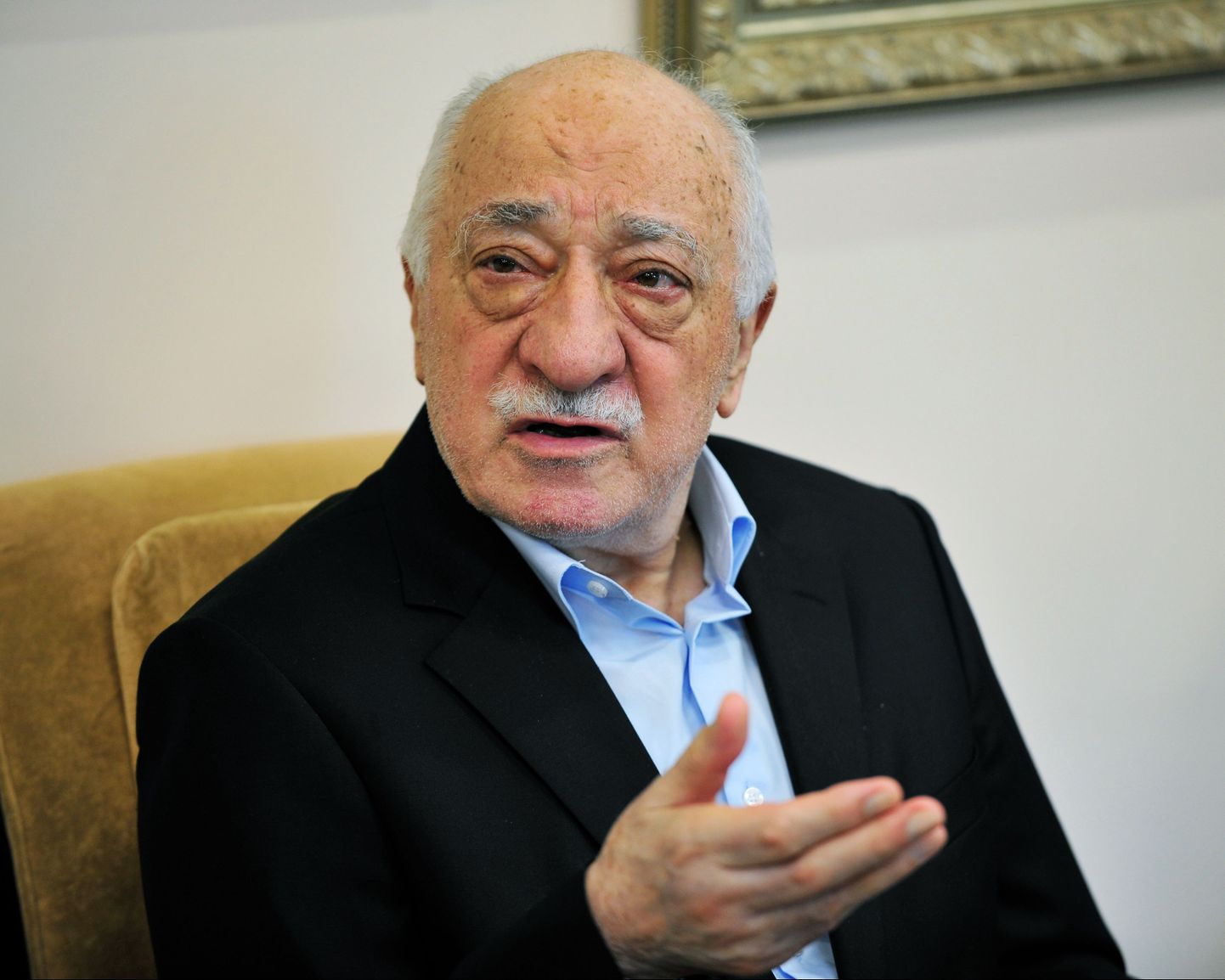 Fetullah Gülen vastas ajakirjanike küsimustele eile oma USA kodus.