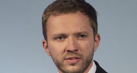 Tsahkna selgitab, miks tema erakonna esimehena ministreid välja ei vahetanud