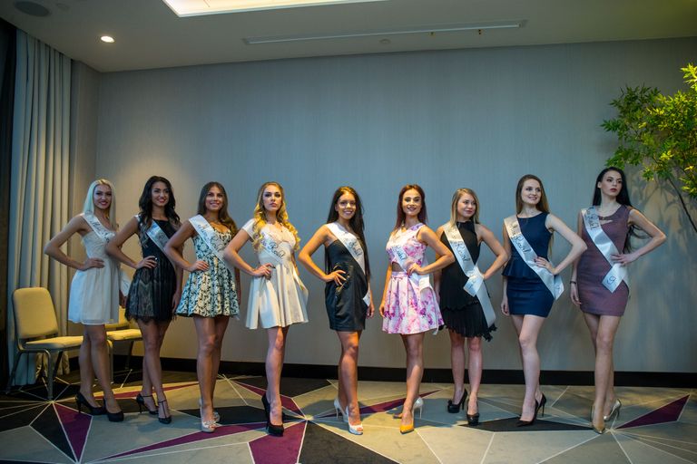Miss Revali üheksa finalisti pressiesitlus Hilton Tallinnas.