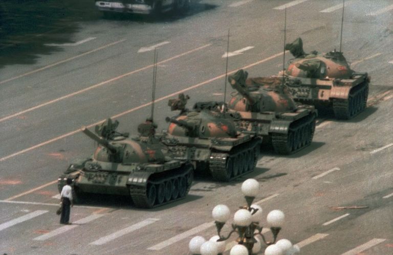 Tankid 1989. aastal Pekingis Tiananmeni väljakul üliõpilaste väljaastumist maha surumas
