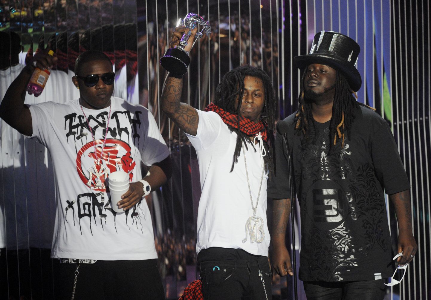 Lil Wayne (keskel)