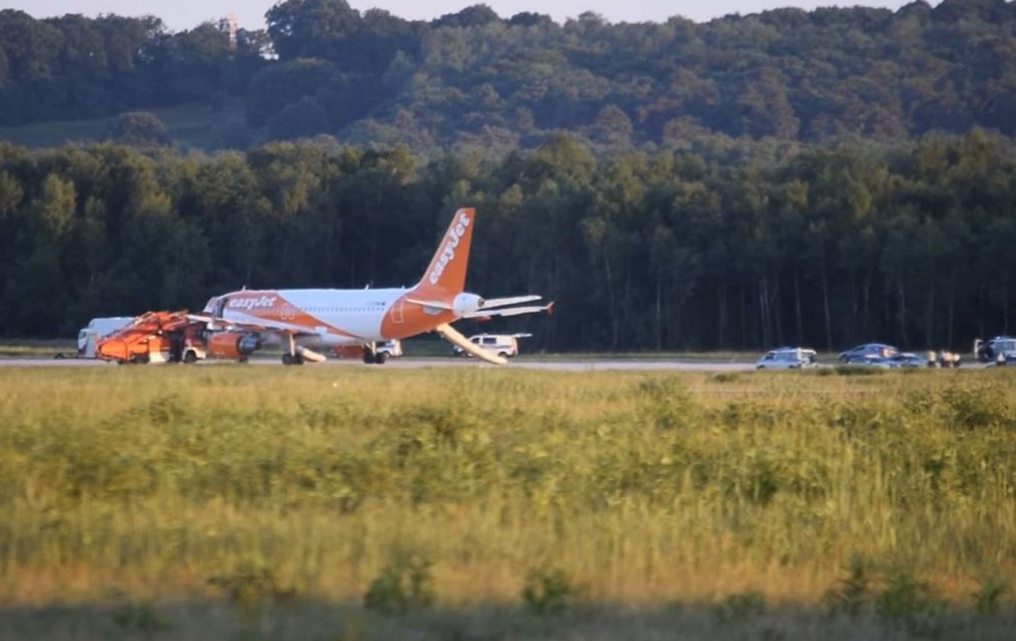 Terrorihirmu tõttu pidi EasyJeti lennuk möödunud pühapäeval maanduma Londoni asemel Köln-Bonni lennujaamal.