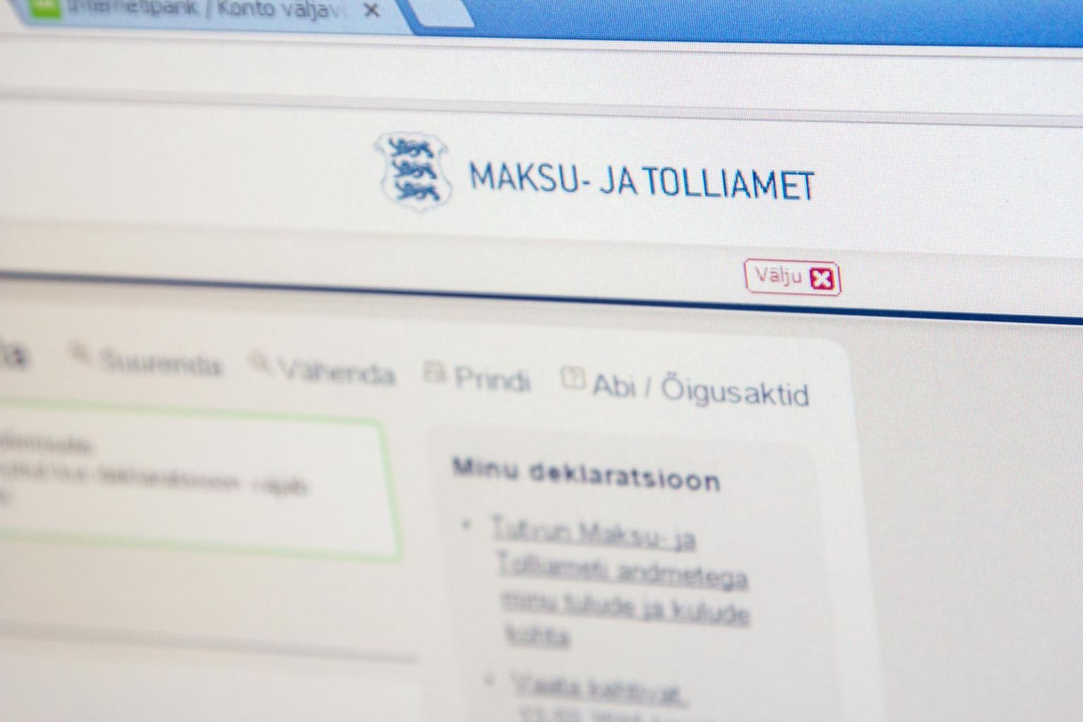 Tuludeklaratsiooni esitamine. Pilt on illustratiivne.
