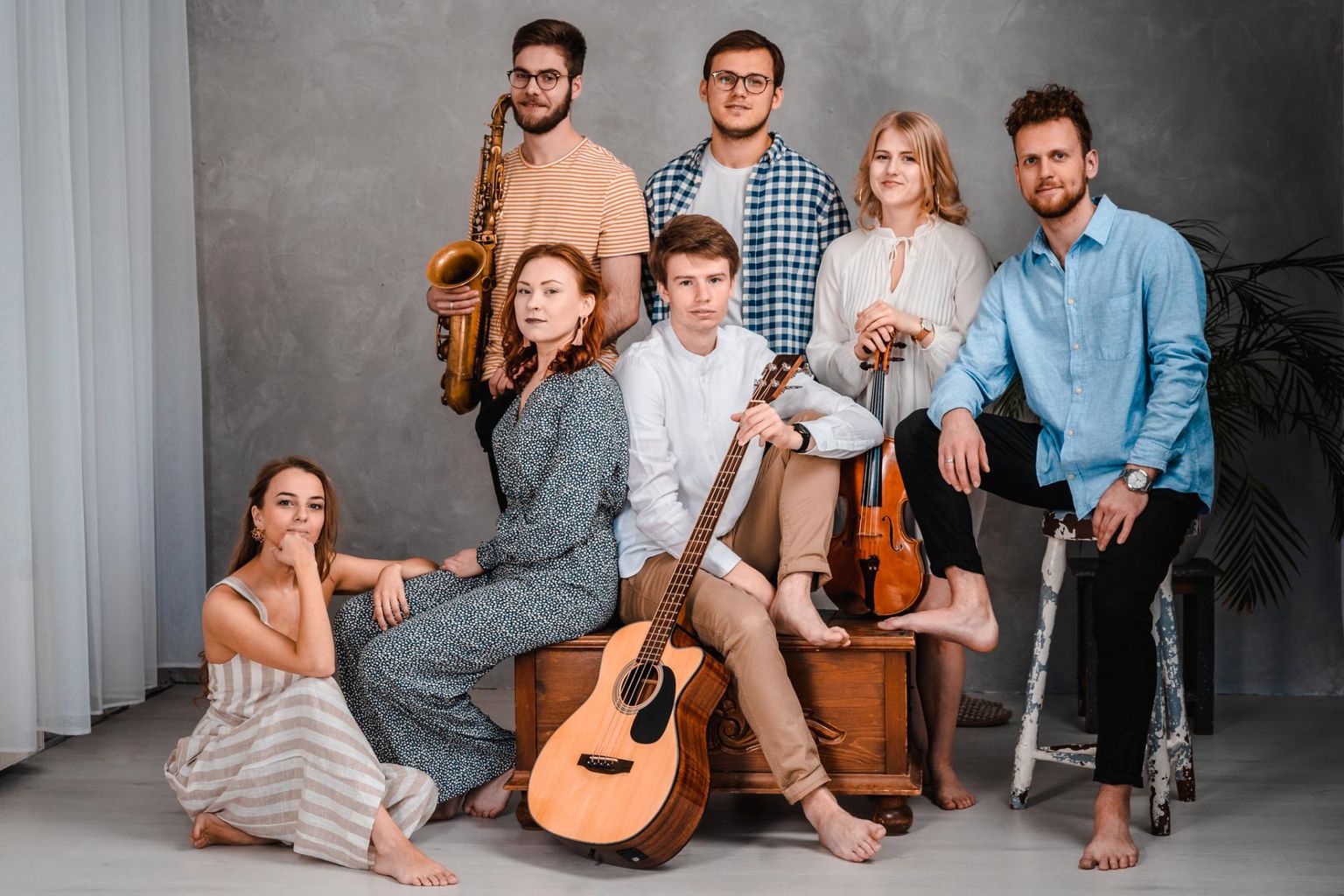 Muusikaline kollektiiv Pillikud ühendab endas jazz-folk-pop stiilid ning ammutab inspiratsiooni eesti keelest, loodusest ja rahvakultuurist. Pildil (üleval poisid vasakult) Tobias Tammearu, Jan Kulbin ning (alt vasakult) Marianne Leibur, Jana Kütt, Kristjan-Robert Rebane, Ann Mäekivi ja Karl Madis Pennar.