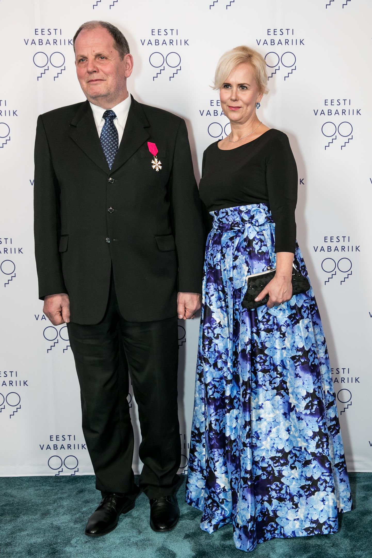 Riigikogu liige Peeter Ernits abikaasaga.
