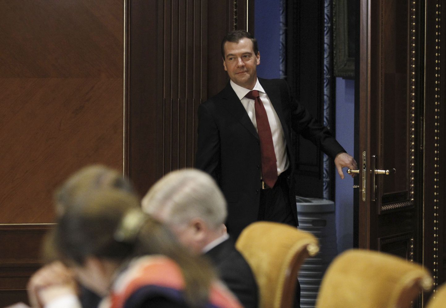 Venemaa presidendist Dmitri Medvedevist võib pärast 4. märtsi presidendivalimisi saada uus valitsusjuht.