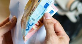 Amet: ümbrikupalk võtab inimeselt ära olulised hüved