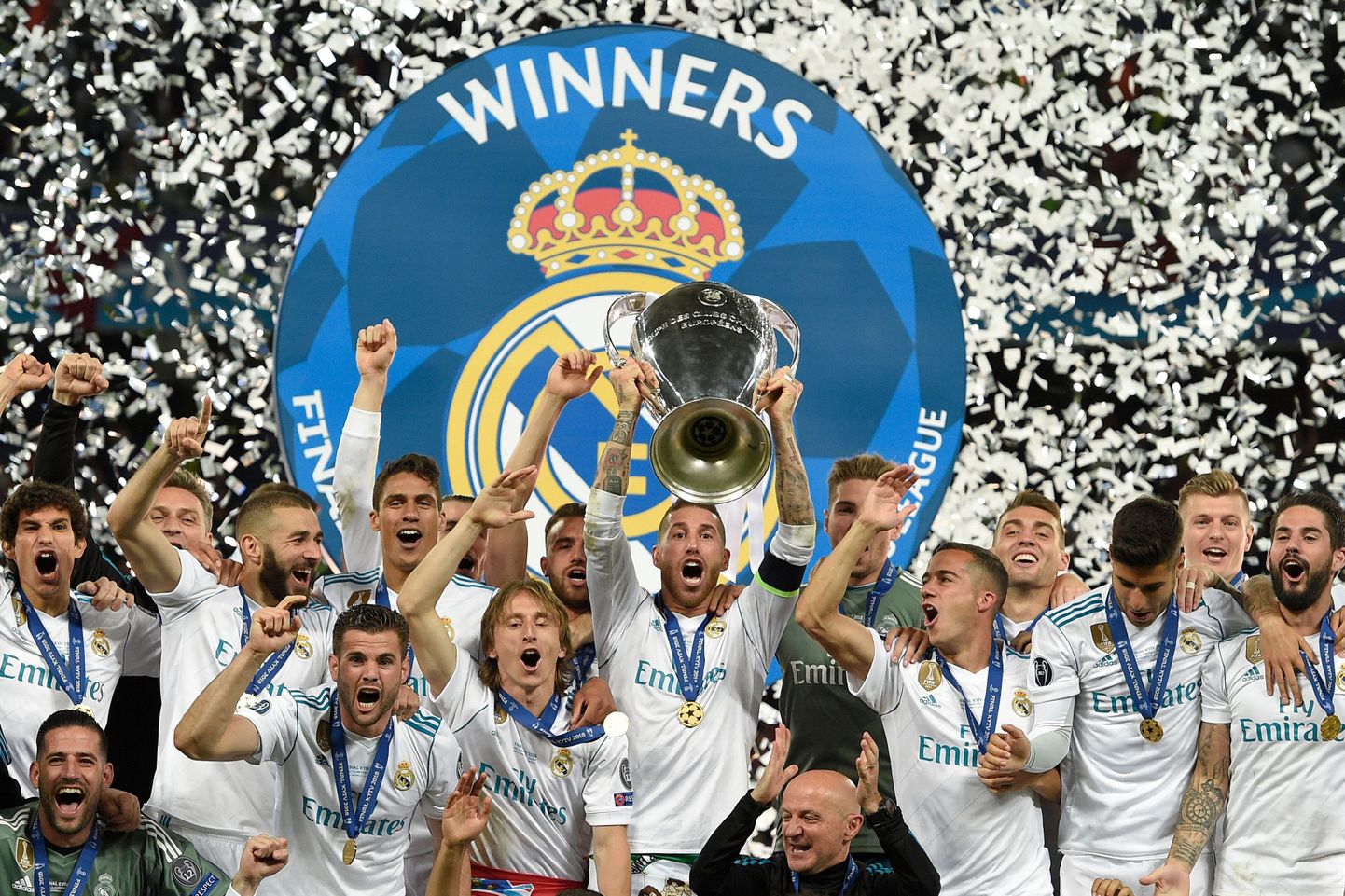 Madridi Real tähistab klubi ajaloo 13. Meistrite liiga võitu.