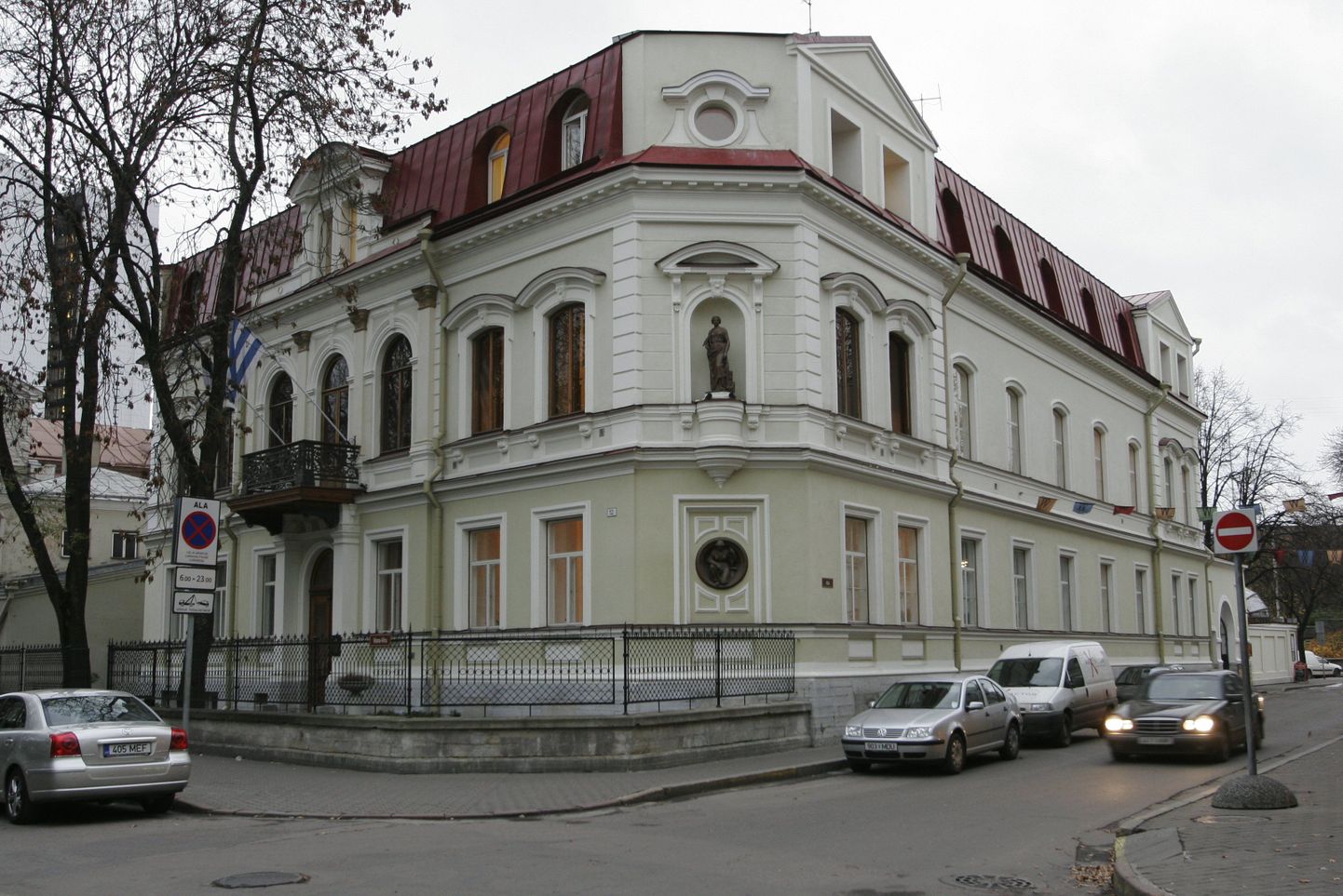 Tallinna linnavolikogu hoone.