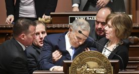 Pildid ja video: Minnesota osariigi kuberner minestas kõne ajal