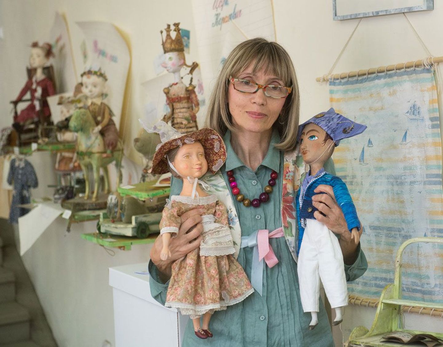 Для художника Татьяны Гуриной самое важное, чтобы кукла была душевно теплой, сердечной и доброй — она должна оказывать положительное влияние и всей своей сущностью лечить людей эмоционально.