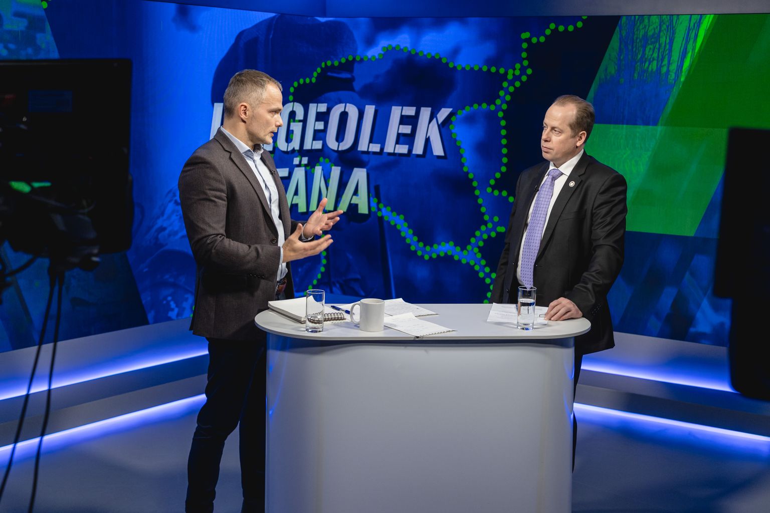 01.12.2021, Tallinn. Postimehe saade «Julgeolek täna». Saatejuhid on Meelis Oidsalu ja Erkki Koort.