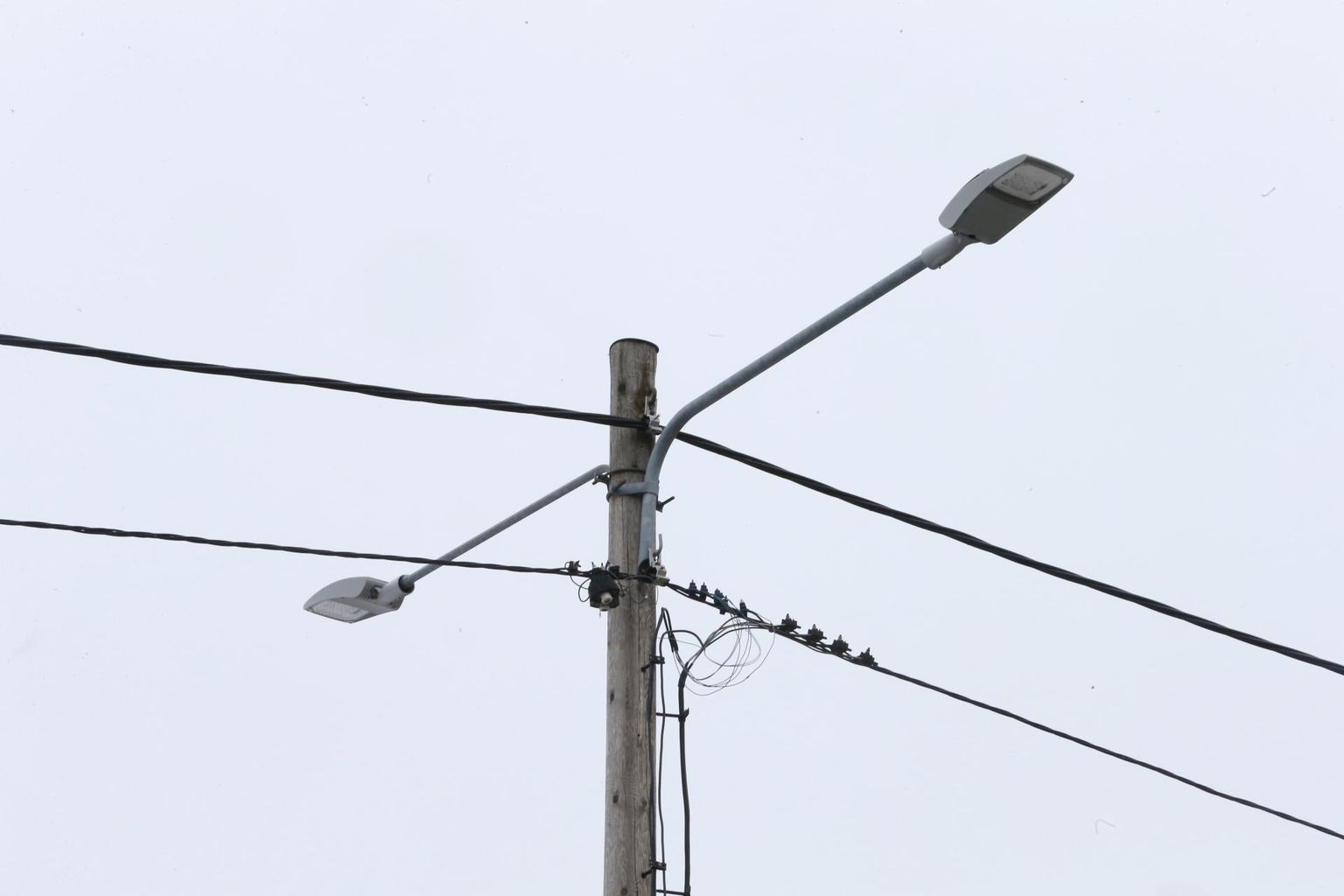 Elektrikatkestus. Pilt on illustreeriv.