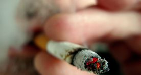 В странах Балтии больше всего на табачные изделия тратят эстонцы