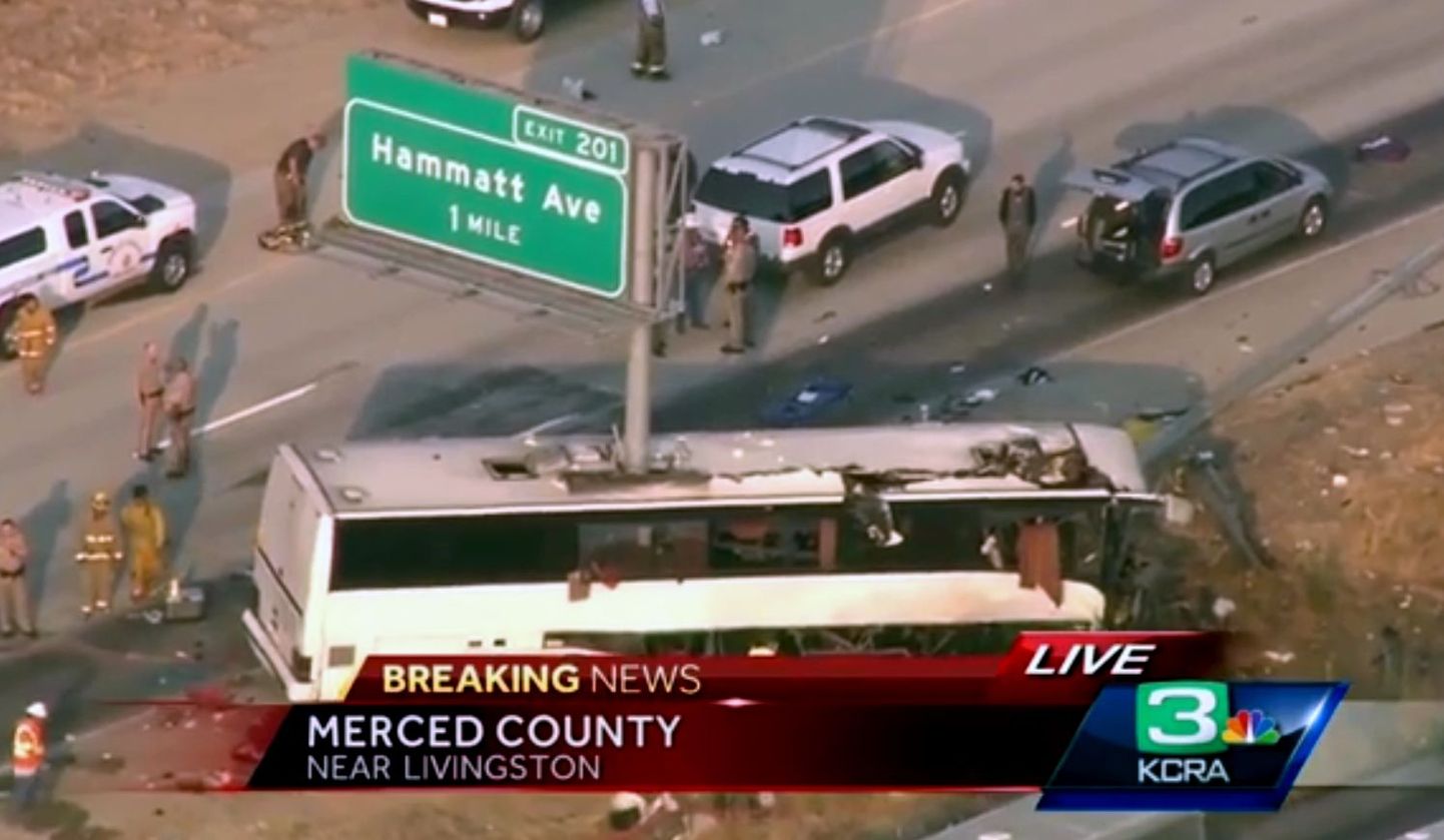 Bussiõnnetus Californias