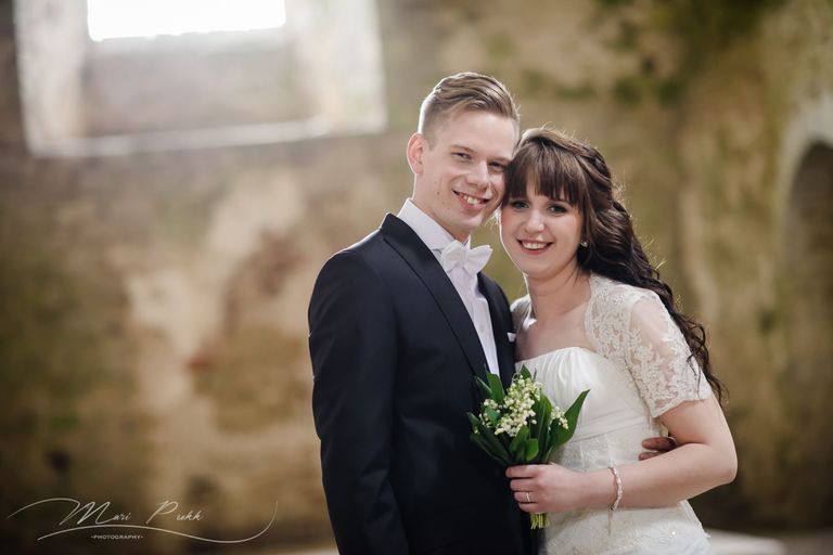 «Abielus esimesest silmapilgust» pulmad: Kristjan ja Liisa