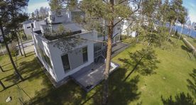 Septembris püüdsid pilke mereäärsed elamud