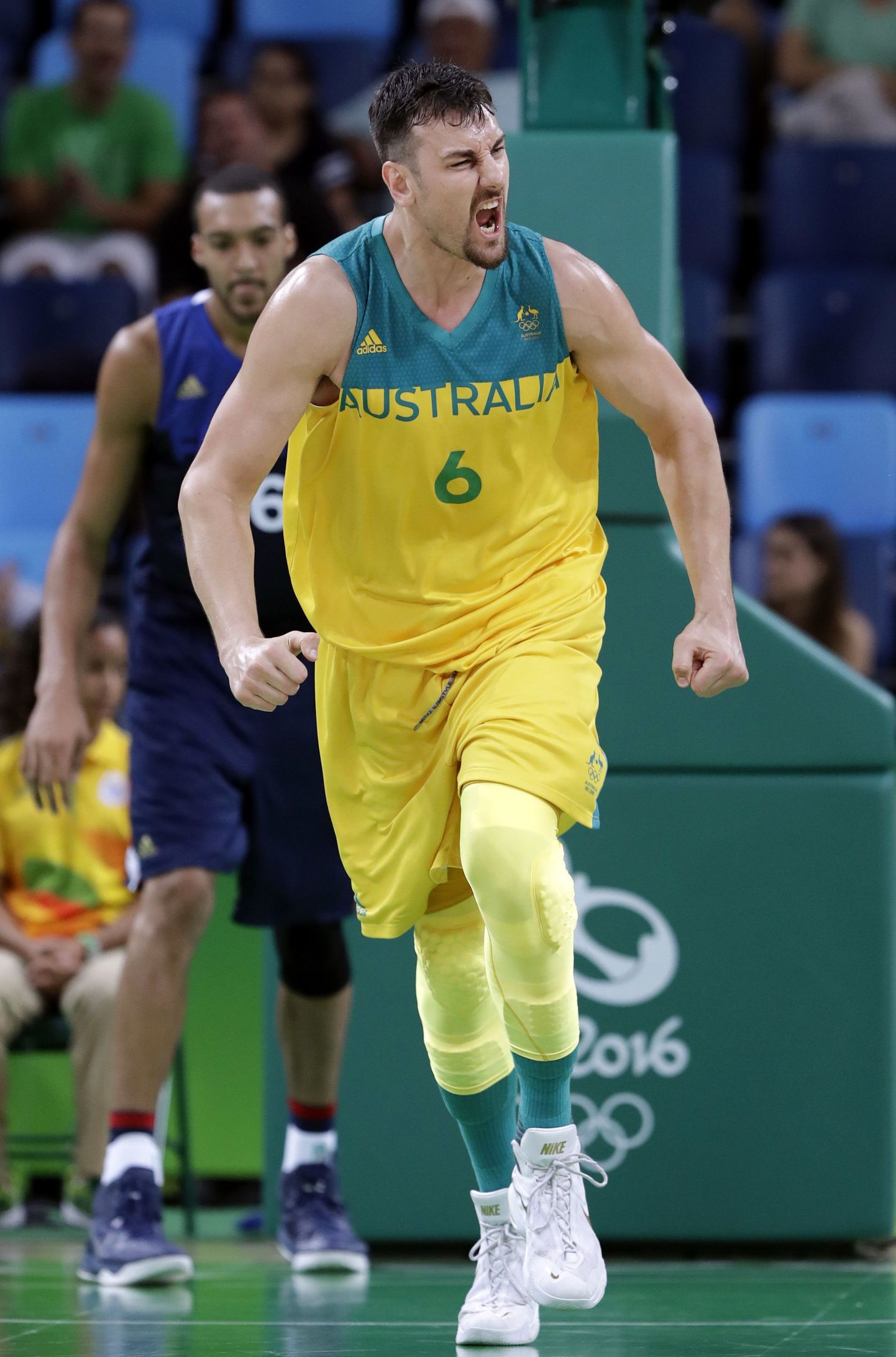 Äsja vigastusest paranenud Andrew Bogut oli Austraalia üks võtmemängijaid.