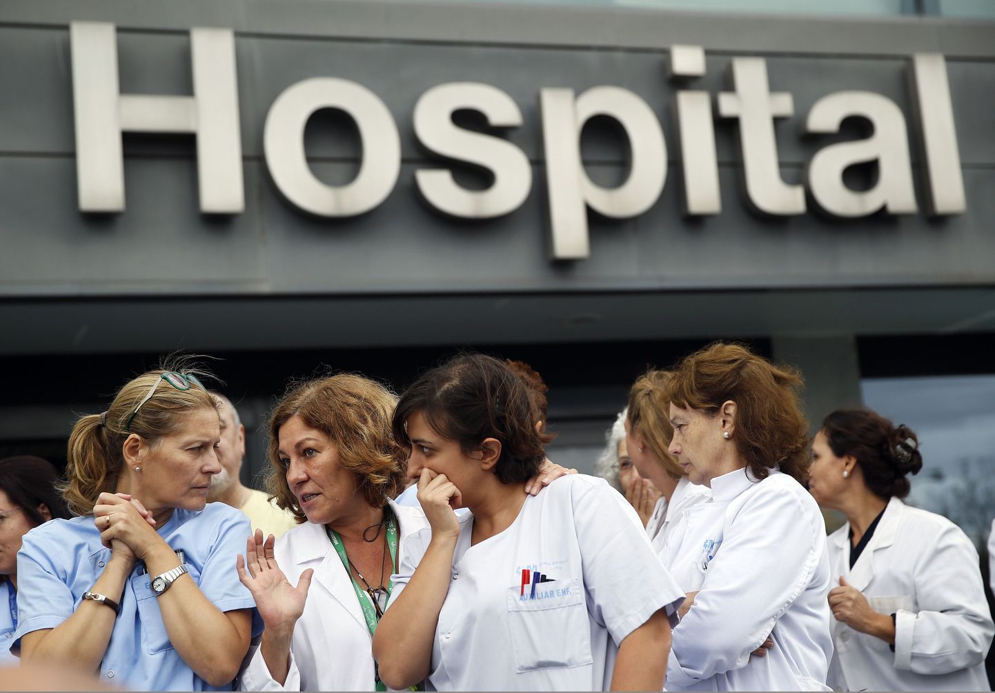 Медсестра в Мадриде полностью излечилась от Эболы.
