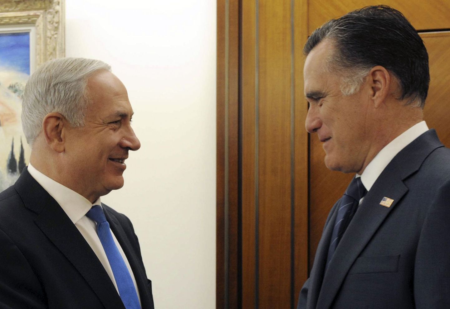 Iisraeli peaminister Benjamin Netanyahu (vasakul) ja USA vabariiklaste presidendikandidaat Mitt Romney täna Jeruusalemmas.