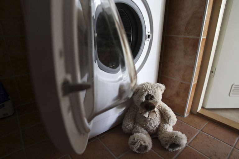 Kaisukaru ei soovitata üldjuhul pesumasinasse pista. 