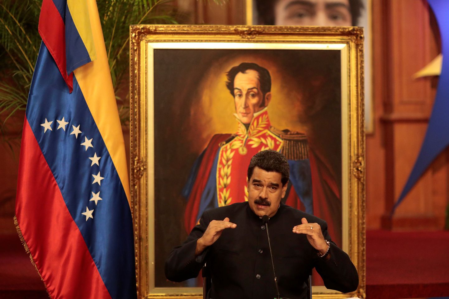 Venezuela presidendi Nicolás Maduro hinnangul vajatakse USA eest paavsti kaitset.