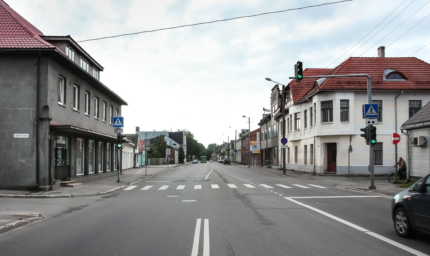Riia maantee Pärnus. Foto on illustreeriv.