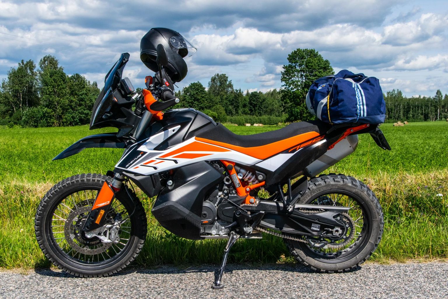 KTM 790 Adventure R