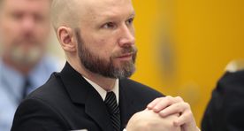 Норвежский террорист Брейвик официально сменил имя и фамилию