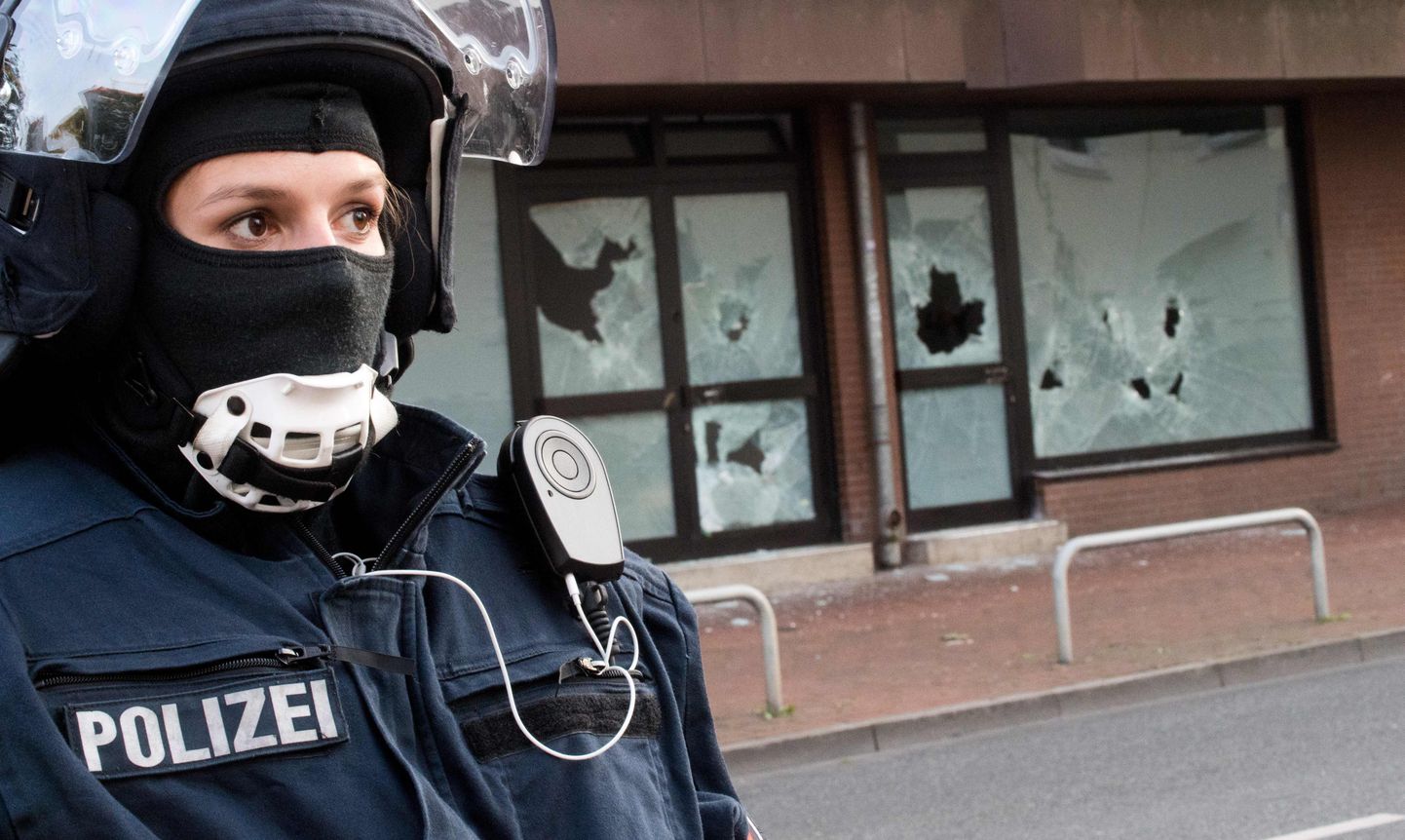 Saksa politseinik. Foto on illustratiivne.
