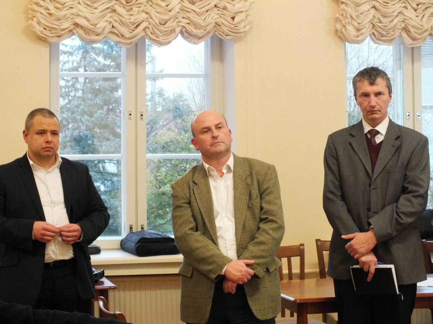 Алексей Горячев (слева) и представители проектной фирмы «Хемопроект» Владимир Глоцки и Ян Голы.