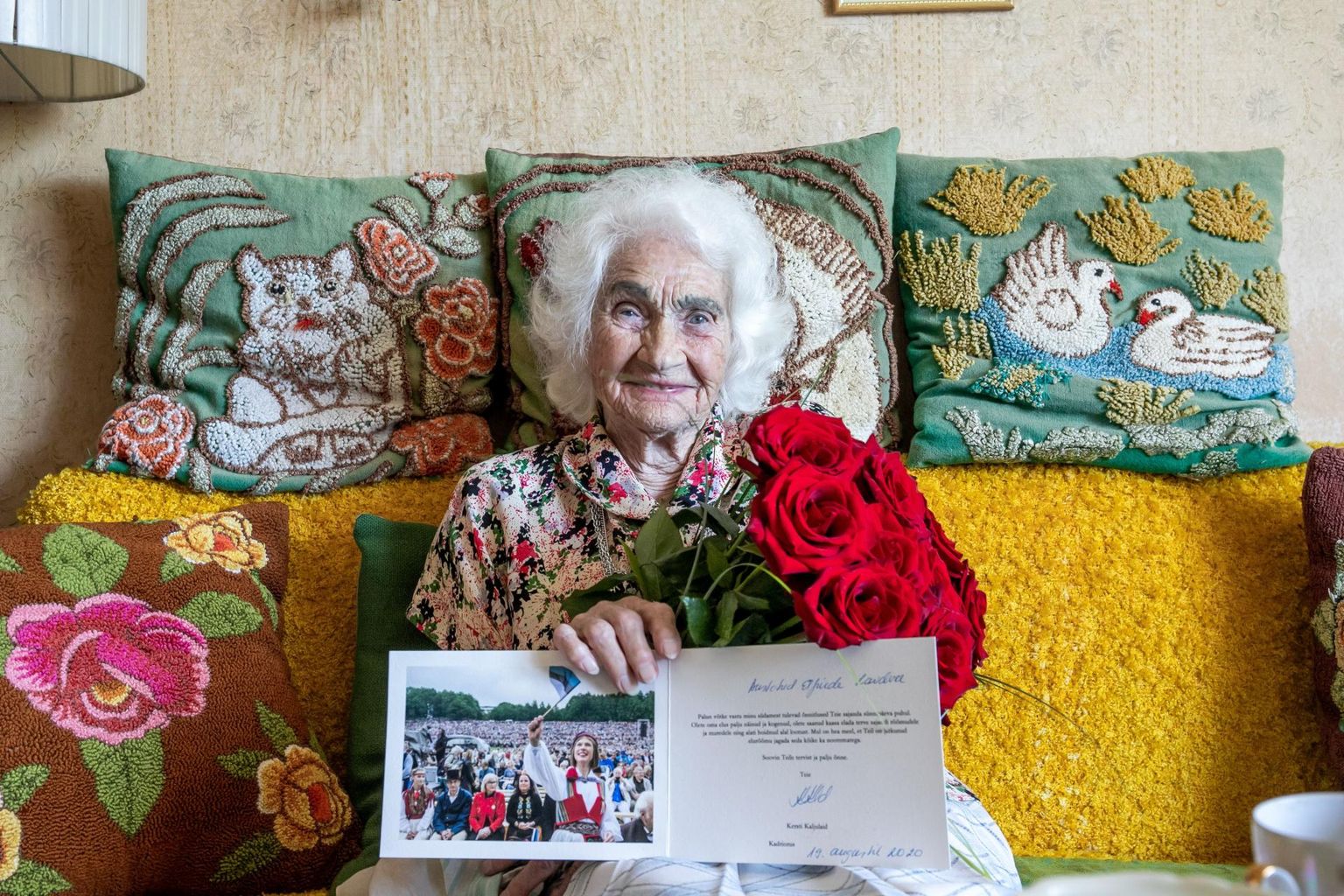 Pärnu linn19AUG2020 Saja aastane Elvriede Laidvee. Juubel. Fotod Urmas Luik