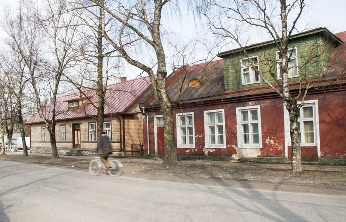 Rakvere Narva tänava majades nr 7 ja 9 tehakse peagi kapitaalremont ning need saavad koduks 24 praegusele Lille Kodu elanikule, kel uutes oludes rohkem võimalust iseseisvumiseks.