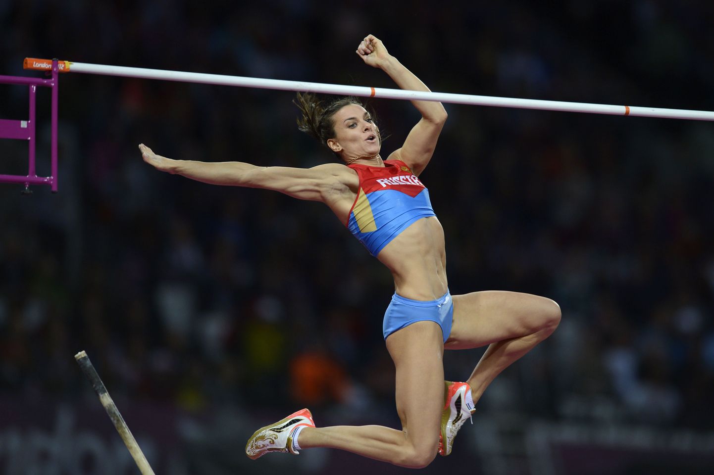 Елена Исинбаева на соревнованиях Олимпиады 6 августа.