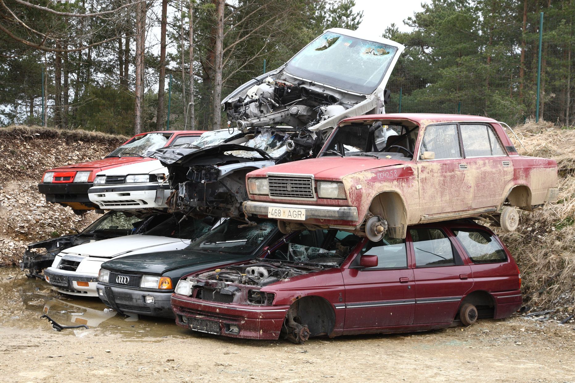 Kindlustamata autod kindlustatakse automaatselt.