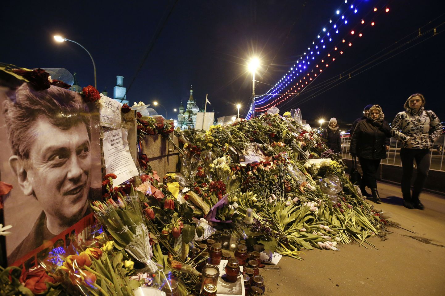 Место гибели Бориса Немцова.