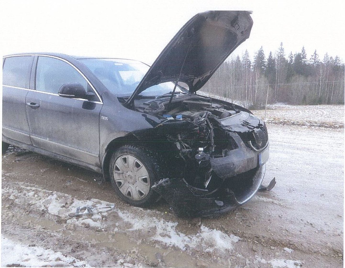 Liiklusõnnetus Otepää vallas Kannistiku-Koolitare tee esimesel kilomeetril.