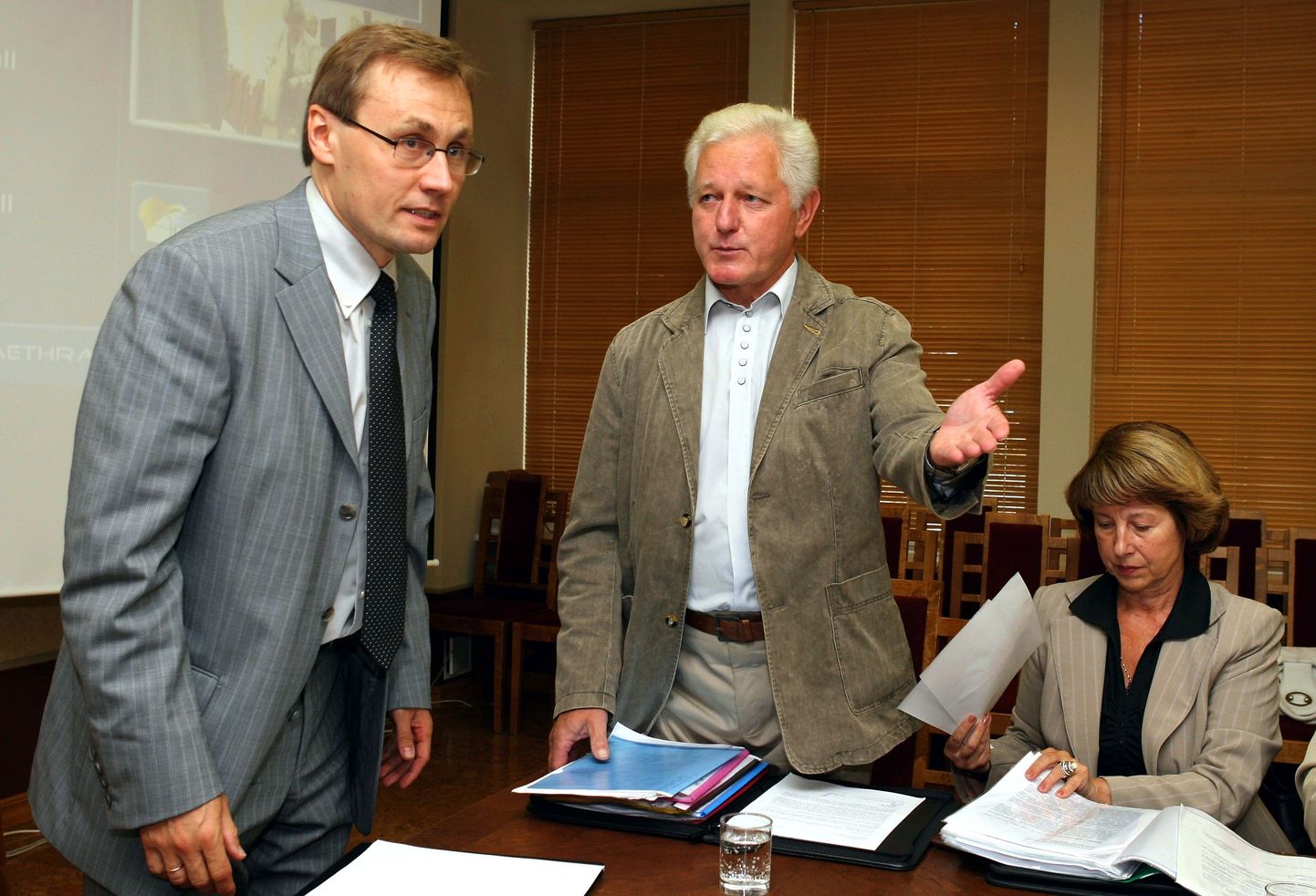 Delegatsioonide juhid Tõnis Lukas ja Ago Tuuling.