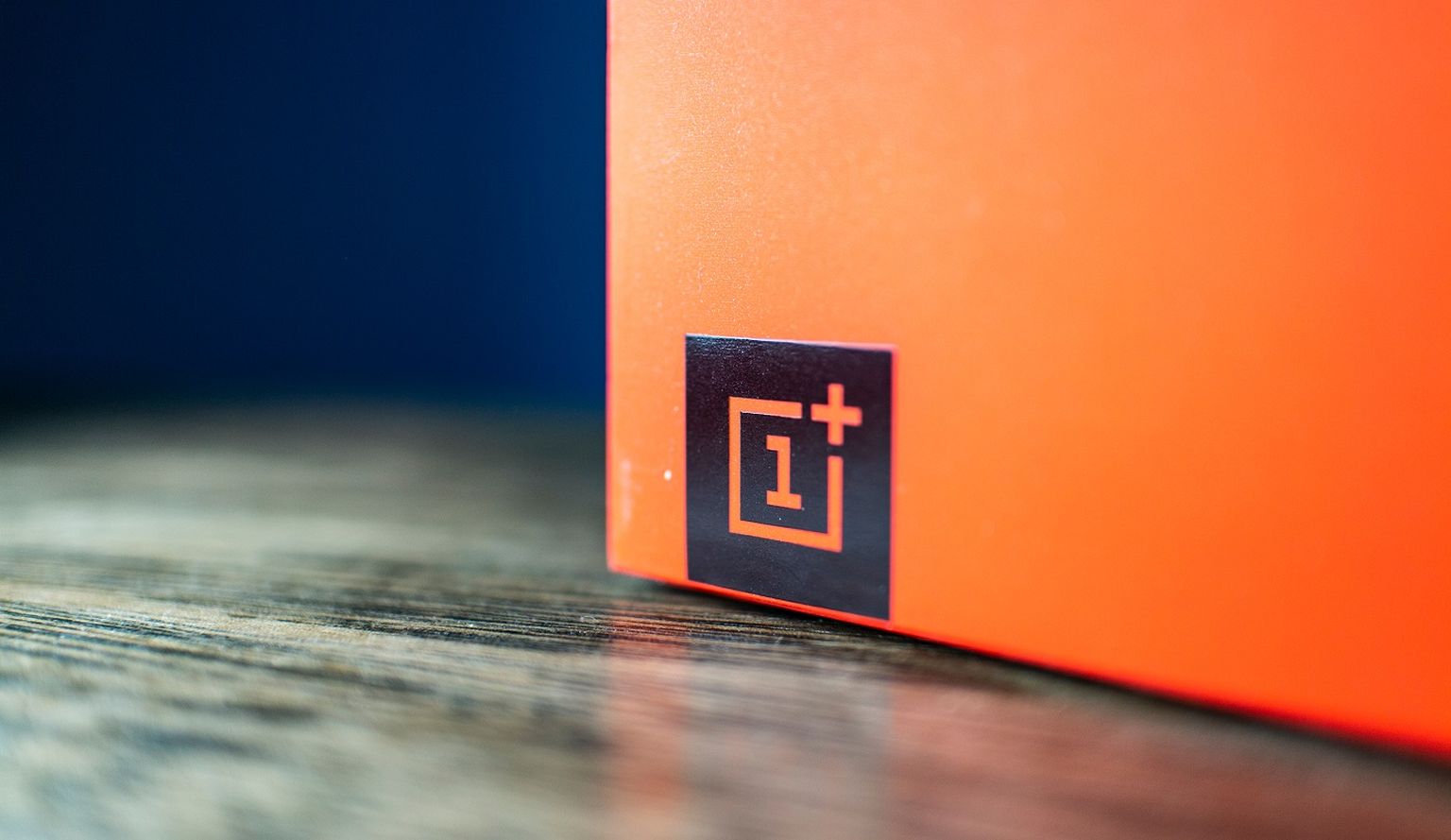 OnePlus logo.