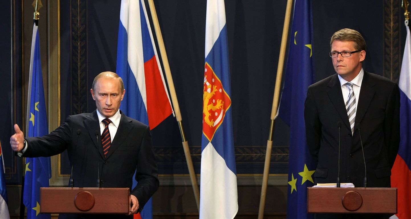 Valitsusjuhid Vladimir Putin (vasakul) ja Matti Vanhanen.