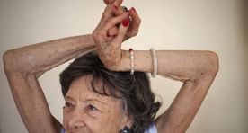 98-летняя гуру йоги поделилась секретом физической формы