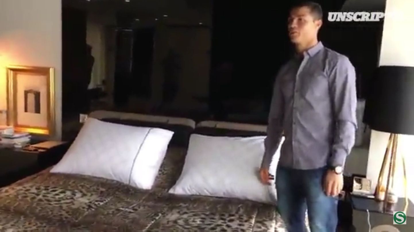 Ronaldo oma magamistoas.