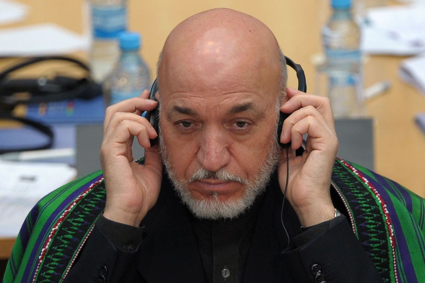 Afganistani president Hamid Karzai täna Bonni konverentsil.