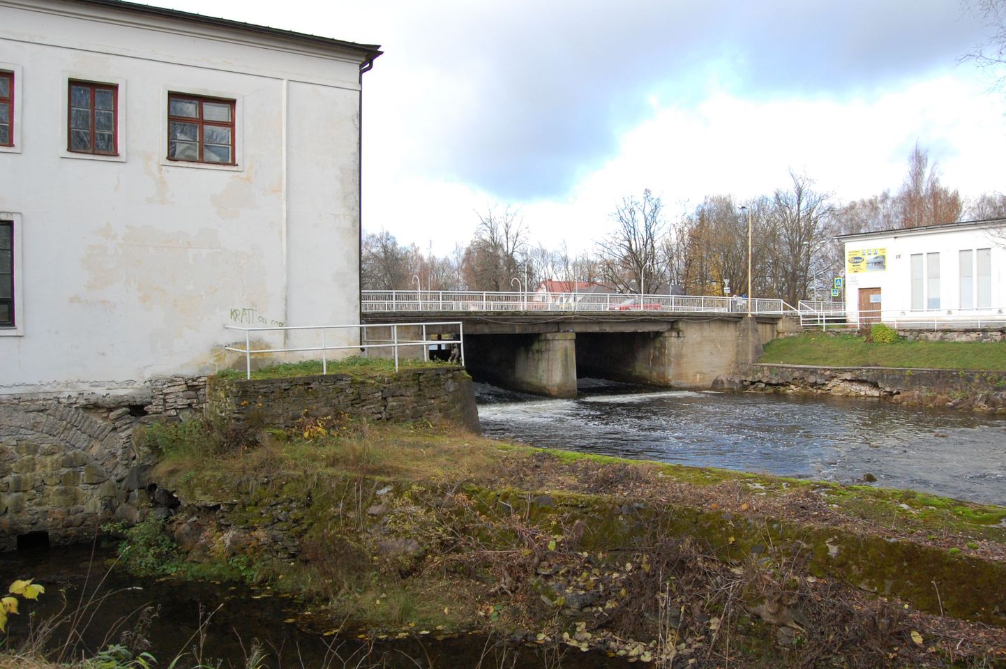 Põltsamaa jõe endine hüdroelektrijaam.