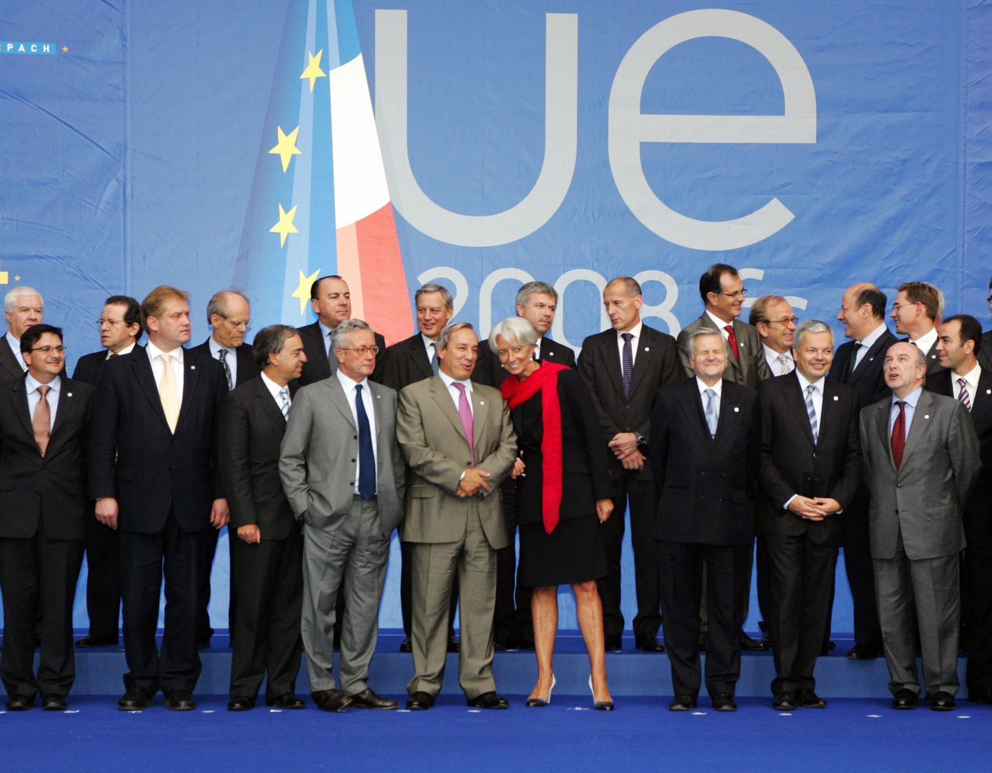 Euroopa Liidu rahandus- ja majandusministrid ning keskpankade juhid Nizza kohtumisel.