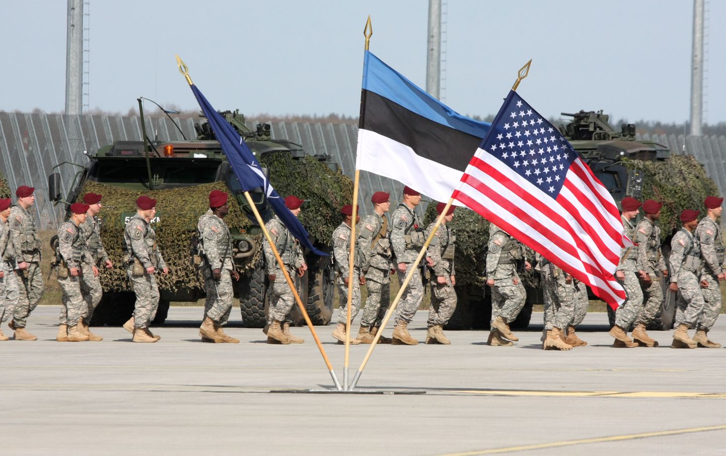 Ühendriikide 173. õhudessantbrigaadi sõdurite saabumine Ämarisse 2014. aasta aprillis.