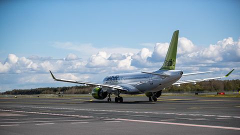   airbaltic      