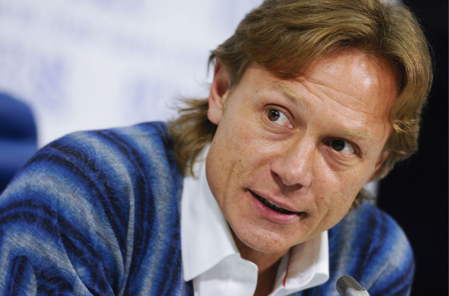 Валерий Карпин.