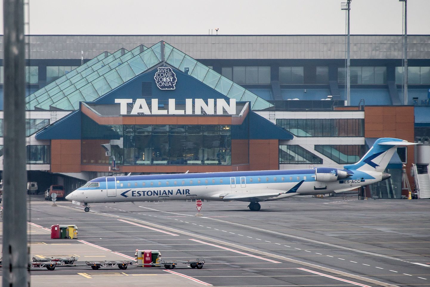 Estonian Air lennuk. Tallinna lennujaam. FOTO:SANDER ILVEST/POSTIMEES